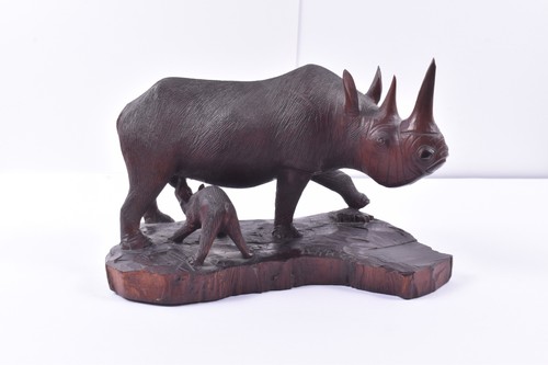 Vintage holzfigur nashorn mit - vintage,