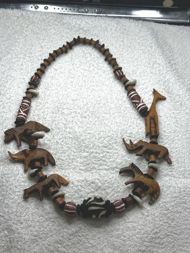 Afrikanische holzkette - afrikanische,