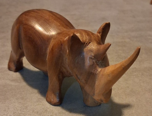 Holzfigur nashorn 13 cm - holzfigur,